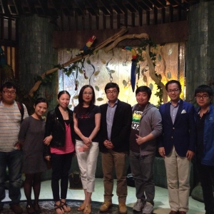 校友会换届交流会议在曼城顺利举行